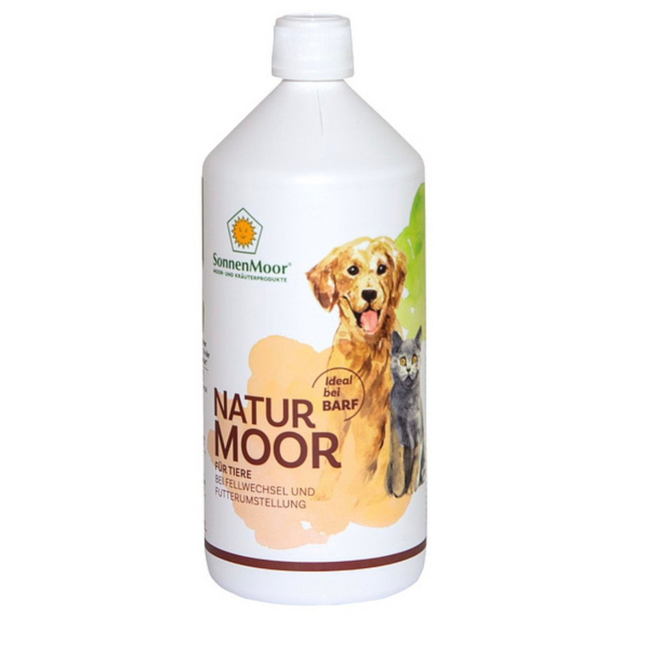 Packung SonnenMoor Naturmoor Tiere mit Huminsäuren für Haus- und Heimtiere – 500 g in einer umweltfreundlichen Verpackung, die das natürliche Moor zur Unterstützung der Gesundheit von Haustieren zeigt